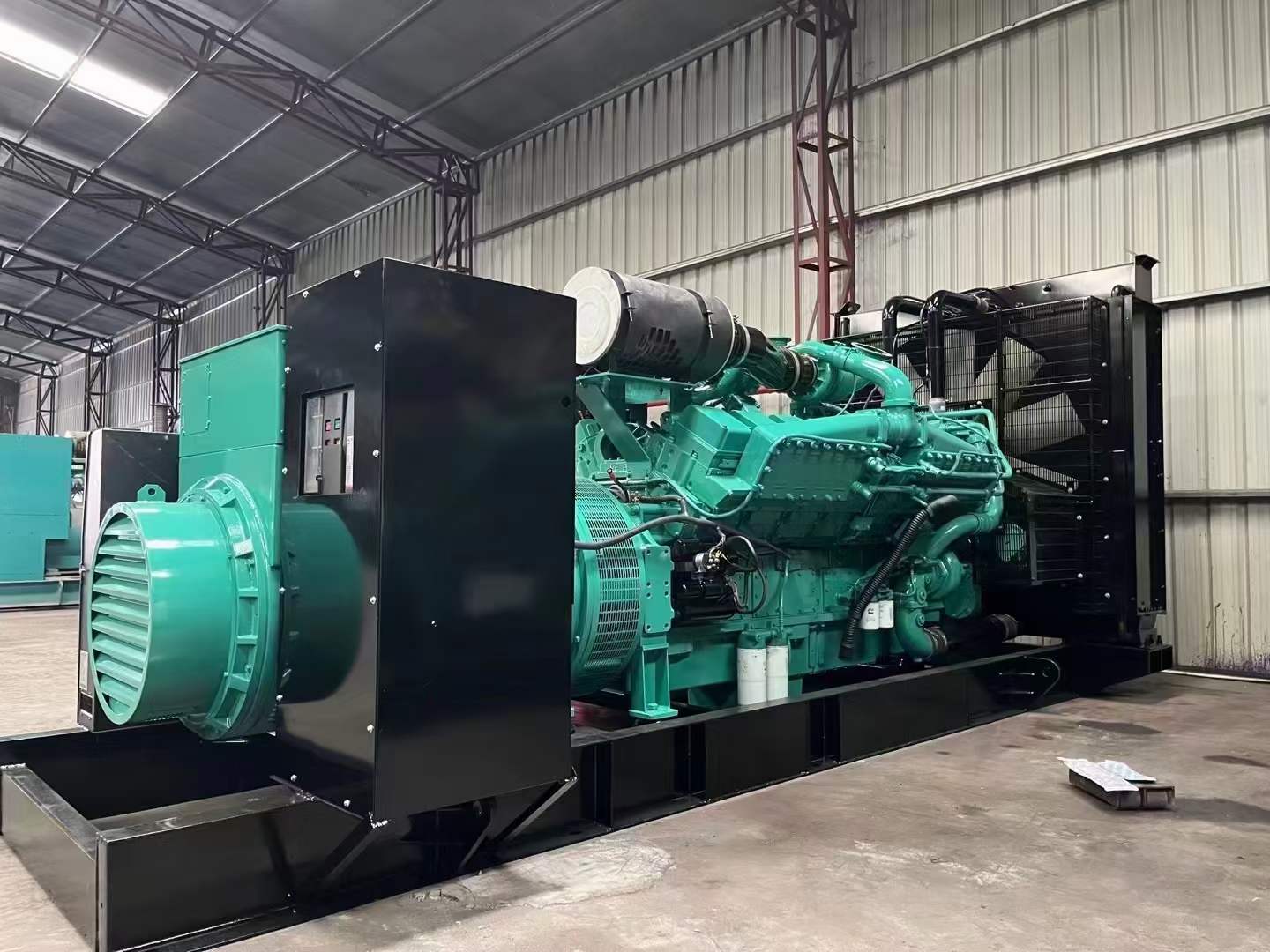 道真如何降低 800kW 柴油发电机输出电流的波动？