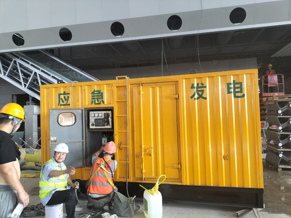 道真怎样判断空气滤清器是否需要更换？